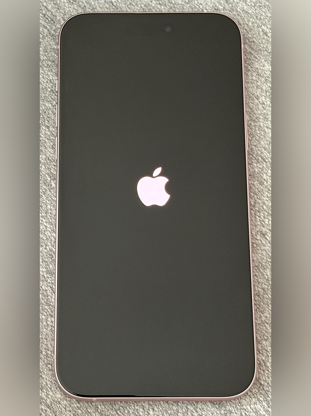 Apple iPhone 15 PLUS 128gb - pink